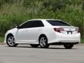 Super White - Camry SE Photo No. 5