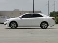 Super White - Camry SE Photo No. 8