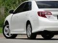 Super White - Camry SE Photo No. 35