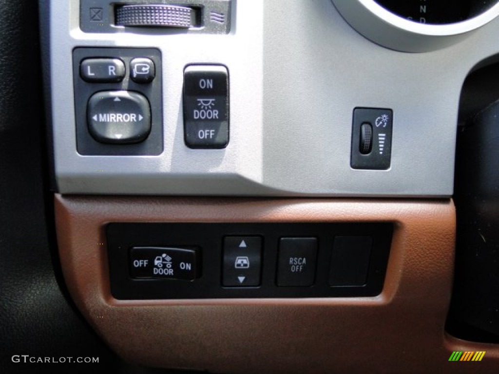 2007 Toyota Tundra Limited CrewMax Controls Photo #94979240