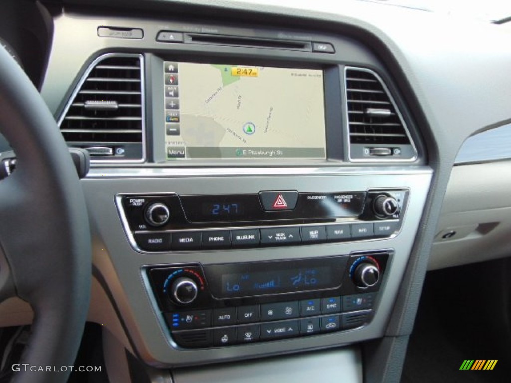 2015 Sonata Limited - Symphony Silver / Gray photo #13
