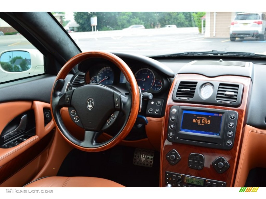 2006 Maserati Quattroporte Sport GT Cuoio Dashboard Photo #94994828