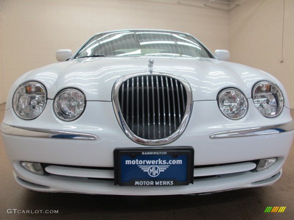 2000 S-Type 4.0 - Spindrift White / Cashmere photo #3