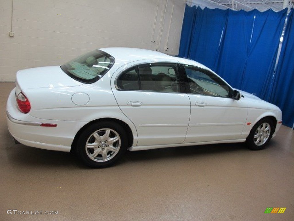 2000 S-Type 4.0 - Spindrift White / Cashmere photo #10
