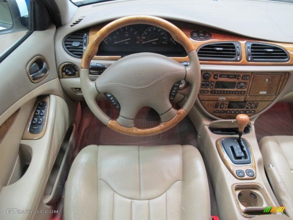 2000 S-Type 4.0 - Spindrift White / Cashmere photo #25