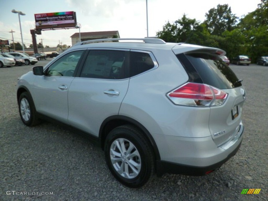 2014 Rogue SV AWD - Brilliant Silver / Charcoal photo #5