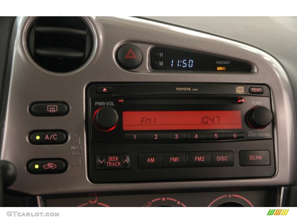 2007 Toyota Matrix XR Audio System Photo #95010409