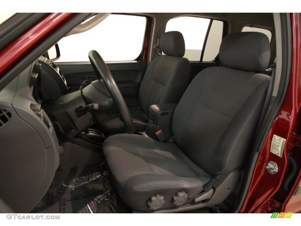 2004 Xterra SE 4x4 - Thermal Red Metallic / Gray photo #4
