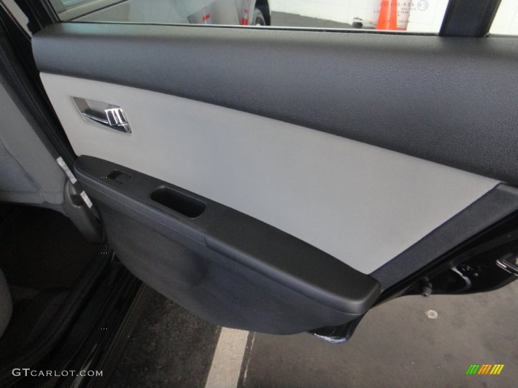 2011 Sentra 2.0 SR - Espresso Black / Charcoal photo #22