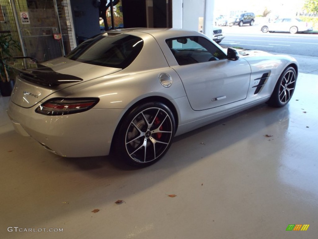 2015 SLS AMG GT Roadster Final Edition - Iridium Silver Metallic / designo Black Leather w/Silver Diamond Stitching photo #4