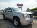 Pure Silver Metallic 2010 GMC Yukon SLT 4x4