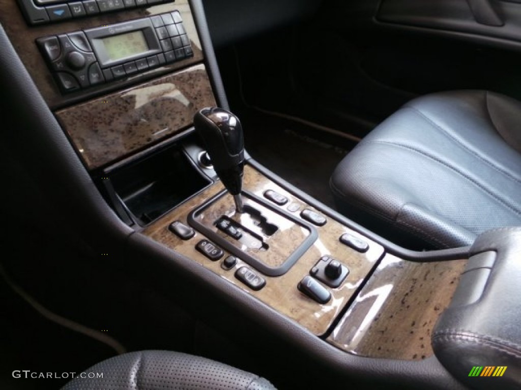 2002 Mercedes-Benz E 55 AMG Sedan Controls Photo #95017423