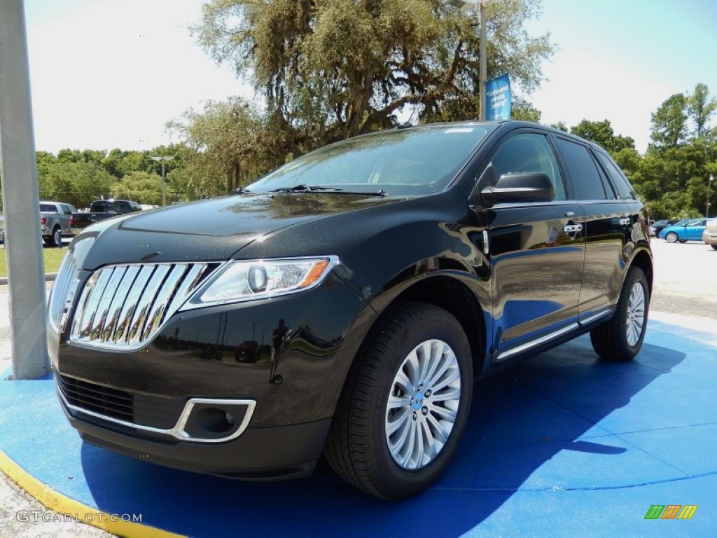 2014 Lincoln MKX FWD Exterior Photos