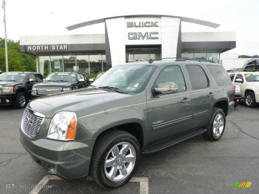 2011 Yukon SLE 4x4 - Gray Green Metallic / Ebony photo #1