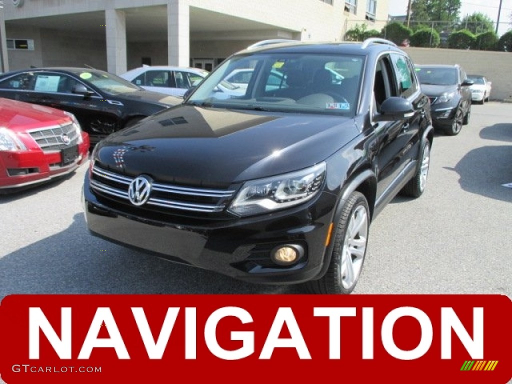 2012 Tiguan SE 4Motion - Deep Black Metallic / Black photo #1