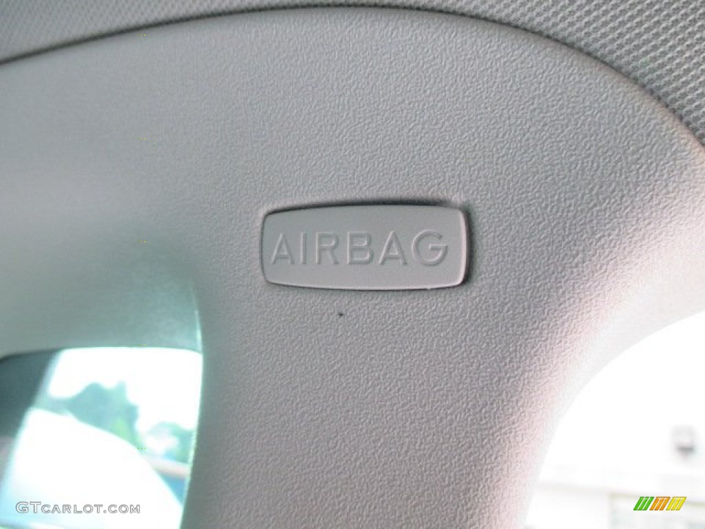 2012 Tiguan SE 4Motion - Deep Black Metallic / Black photo #49