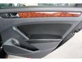 Black - Passat 2.5L SEL Photo No. 42