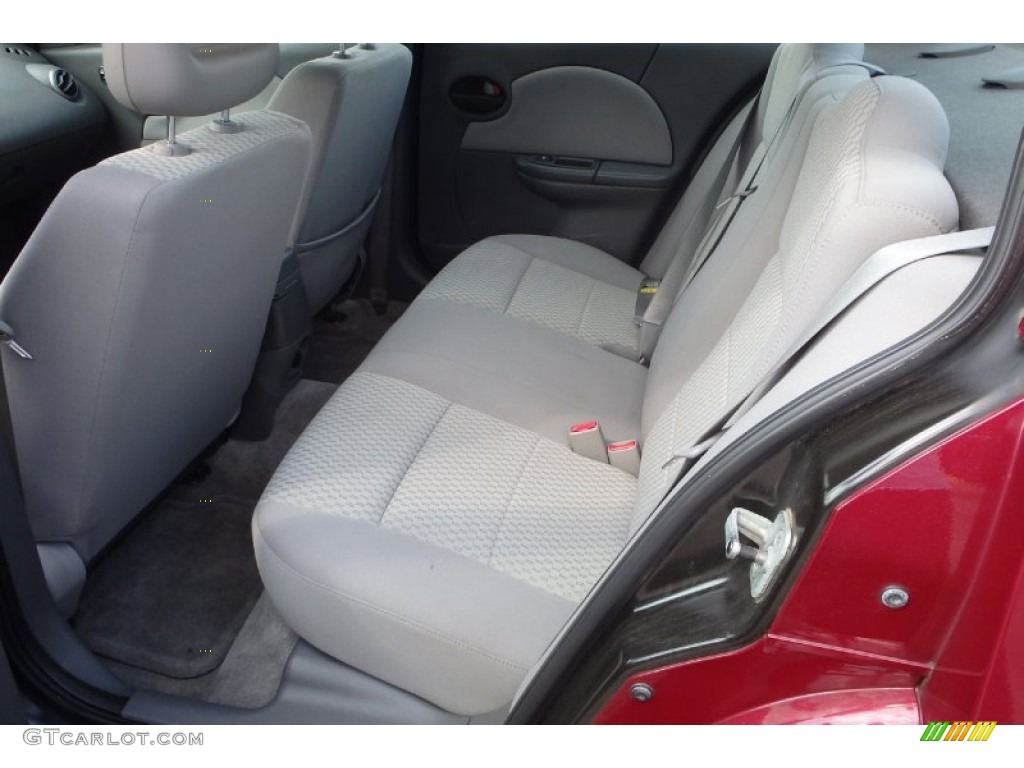 2006 ION 2 Sedan - Berry Red / Gray photo #12