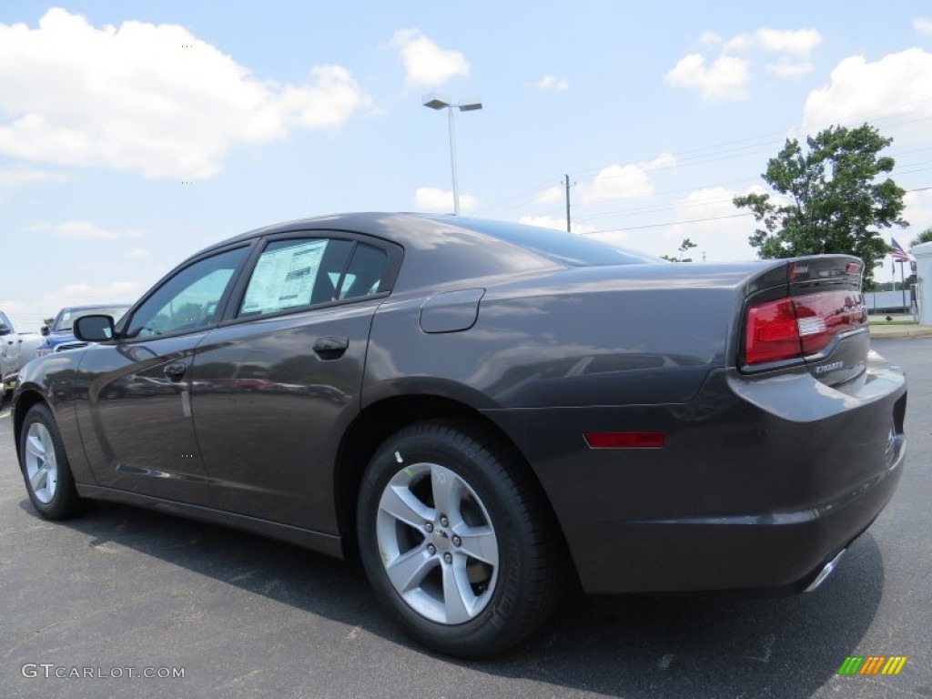 2014 Charger SE - Granite Crystal Metallic / Black photo #10