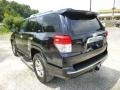 Black - 4Runner SR5 4x4 Photo No. 4