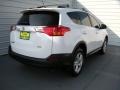 Super White - RAV4 XLE Photo No. 4