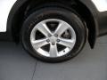 Super White - RAV4 XLE Photo No. 13