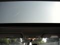 Super White - RAV4 XLE Photo No. 34