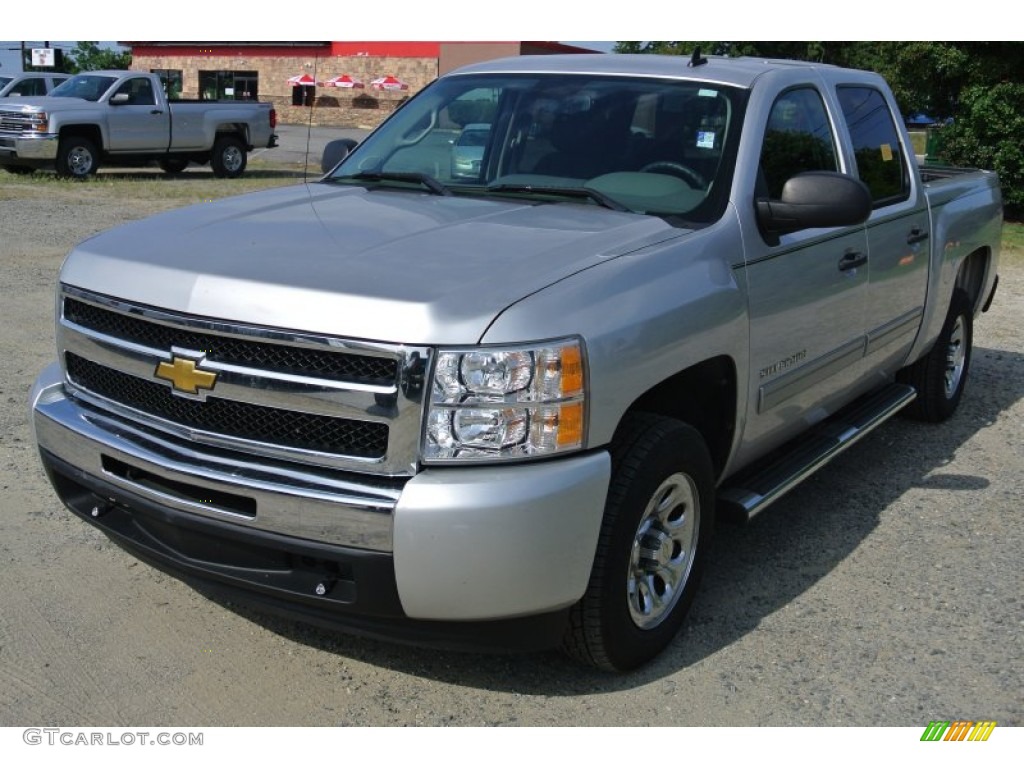 2011 Silverado 1500 LS Crew Cab - Sheer Silver Metallic / Dark Titanium photo #2