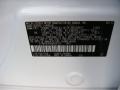 Super White - RAV4 XLE Photo No. 45