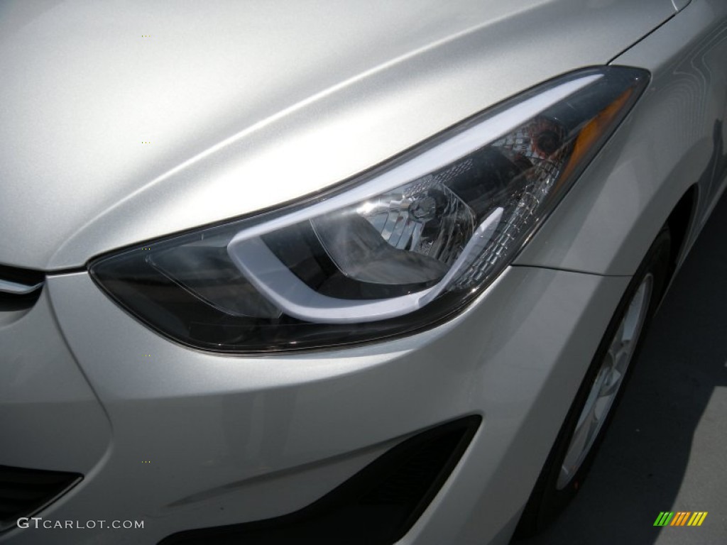 2015 Elantra SE Sedan - Symphony Silver / Gray photo #9