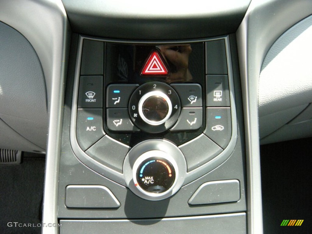 2015 Elantra SE Sedan - Symphony Silver / Gray photo #27