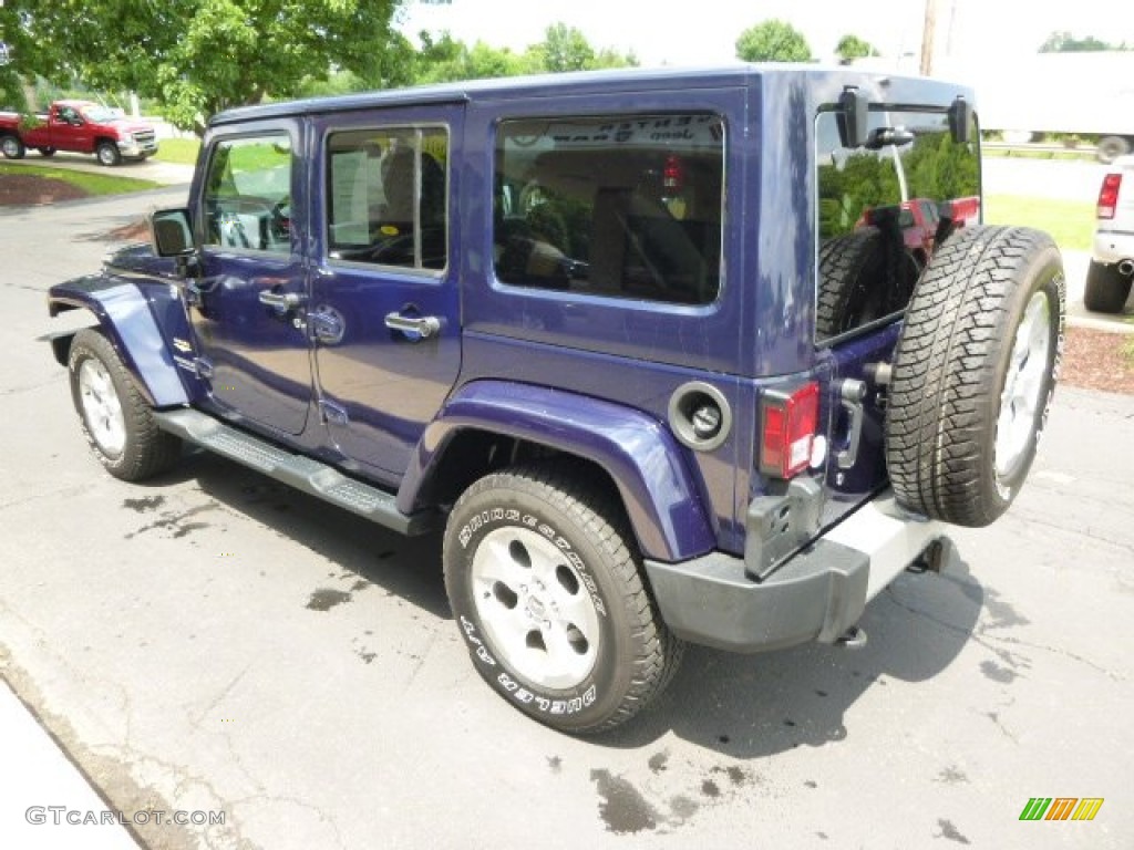 2013 Wrangler Unlimited Sahara 4x4 - True Blue Pearl / Black/Dark Saddle photo #6