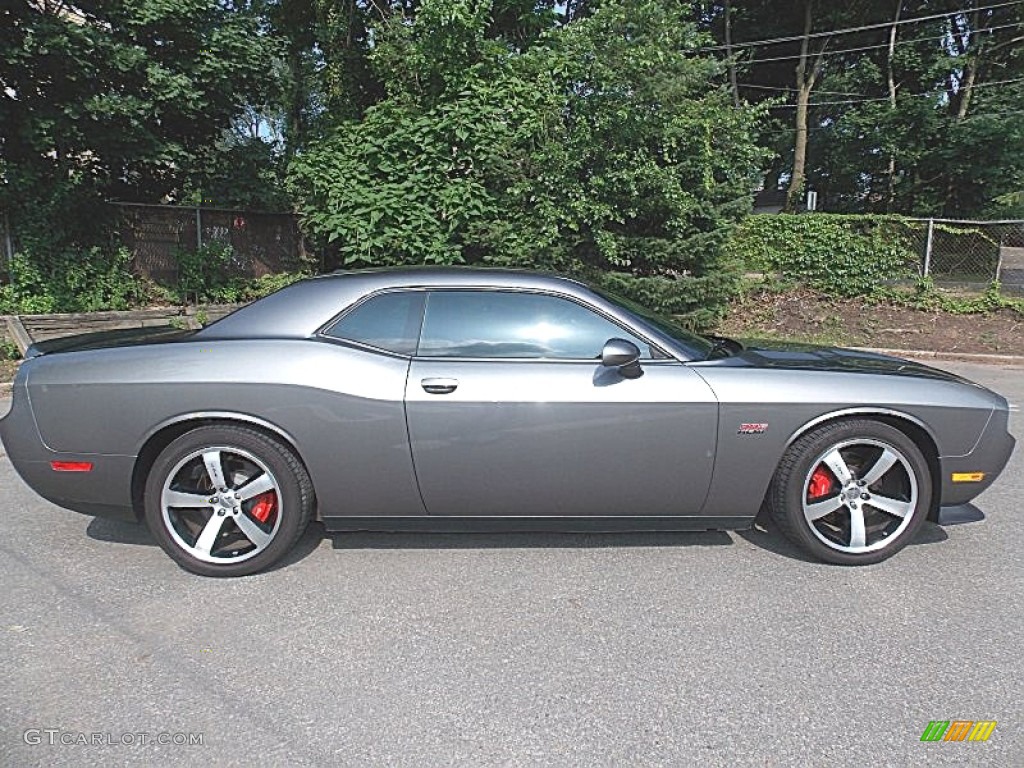 2012 Challenger SRT8 392 - Tungsten Metallic / Dark Slate Gray/Radar Red photo #6