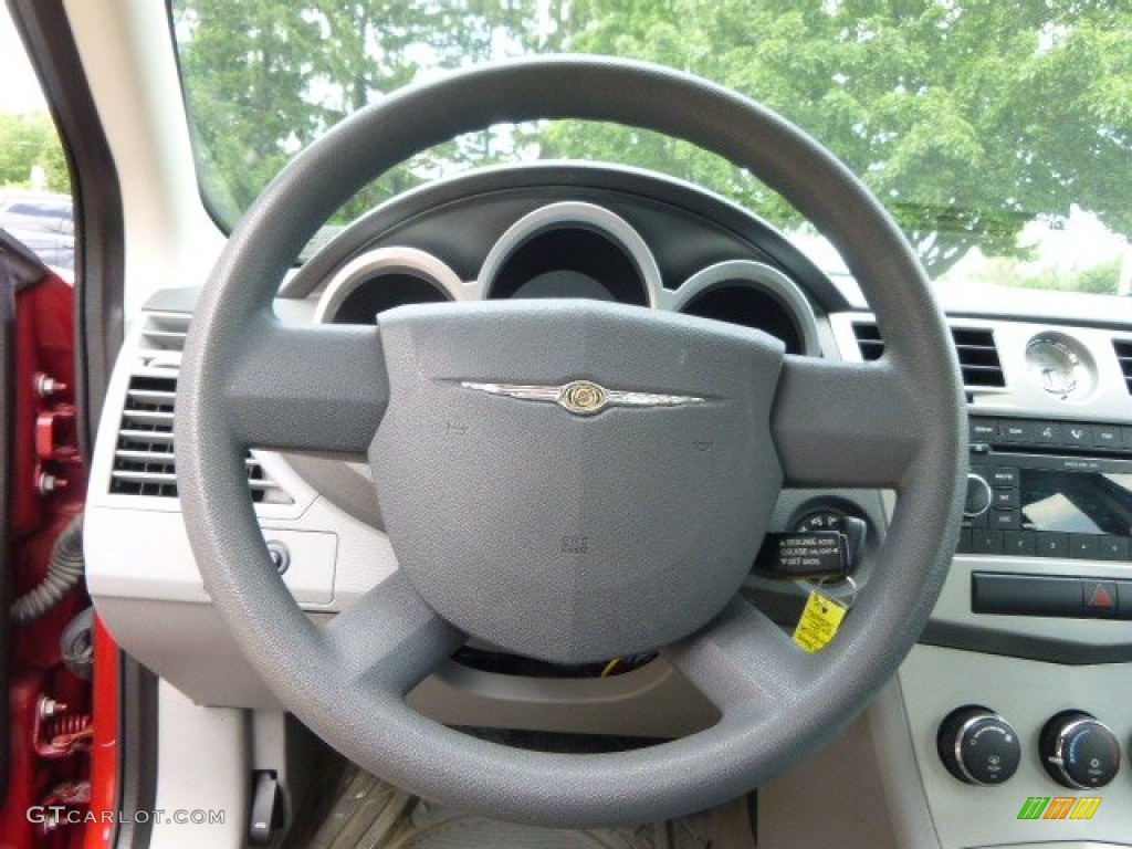 2007 Sebring Touring Sedan - Inferno Red Crystal Pearl / Dark Slate Gray/Light Slate Gray photo #18