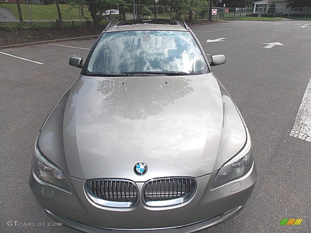 2008 5 Series 535xi Sports Wagon - Platinum Bronze Metallic / Cream Beige Dakota Leather photo #9