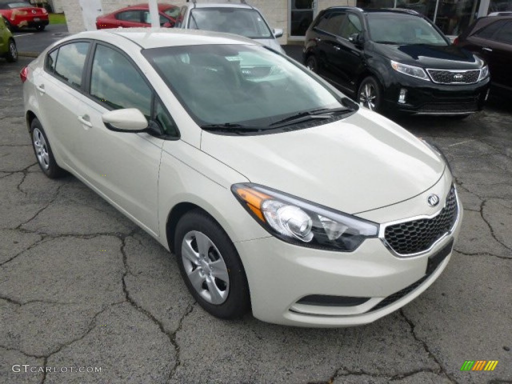 2015 Forte LX - Desert Sand / Gray Two Tone photo #2
