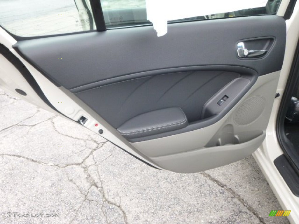 2015 Forte LX - Desert Sand / Gray Two Tone photo #13