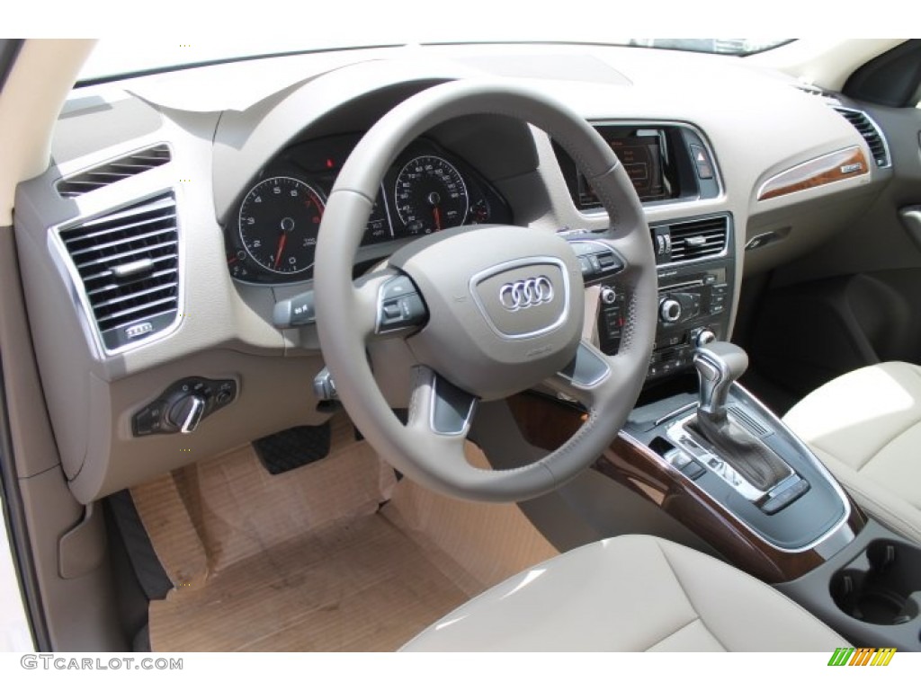 Pistachio Beige Interior 2015 Audi Q5 2.0 TFSI Premium quattro Photo #95067474