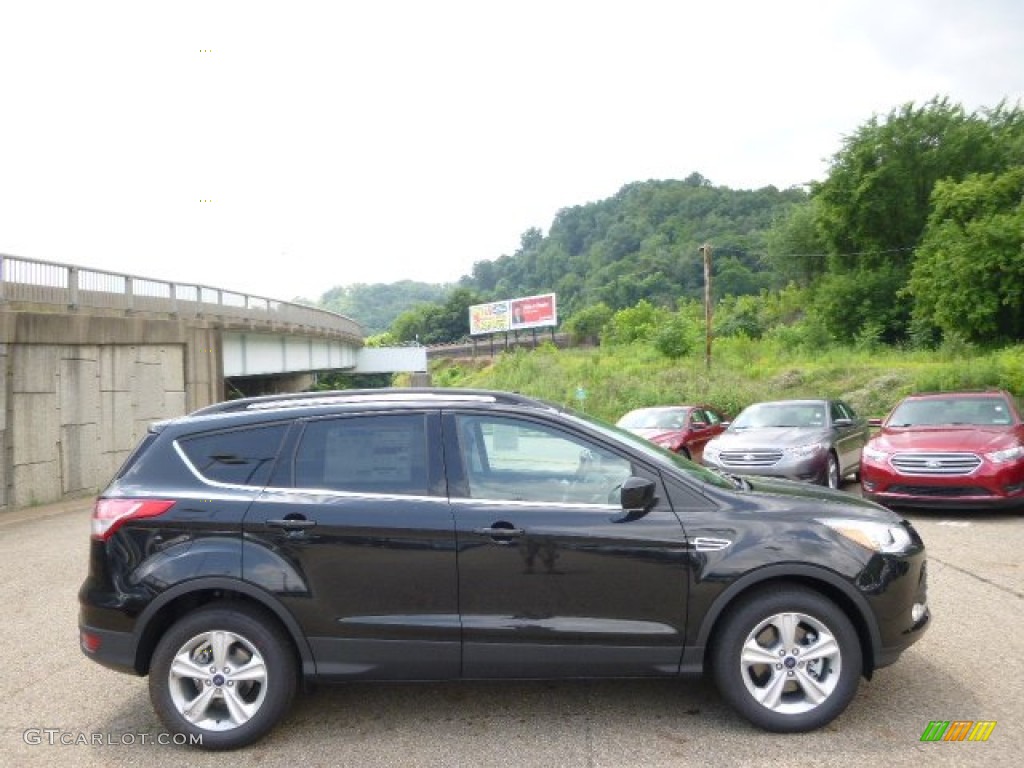 2014 Escape SE 1.6L EcoBoost 4WD - Tuxedo Black / Charcoal Black photo #1