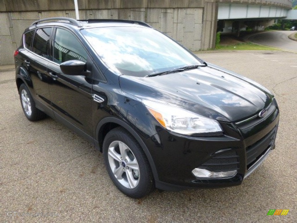 2014 Escape SE 1.6L EcoBoost 4WD - Tuxedo Black / Charcoal Black photo #2