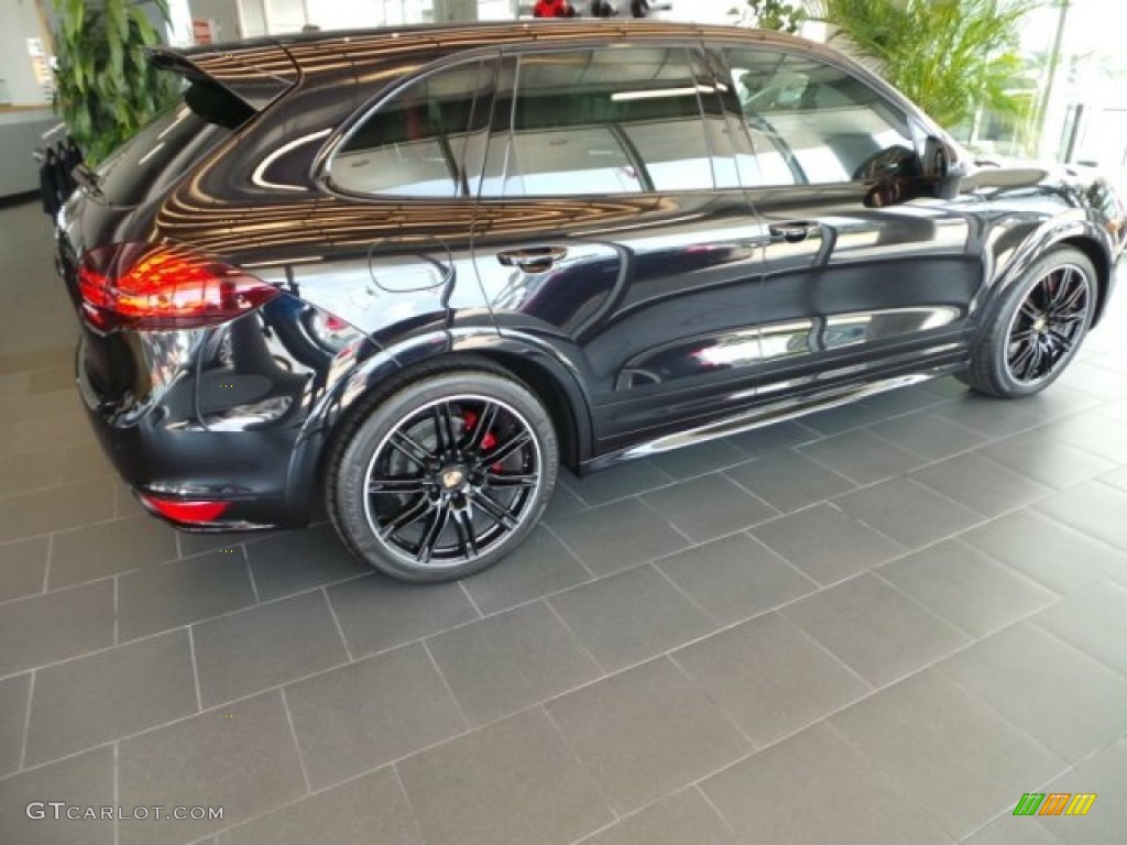 Jet Black Metallic 2014 Porsche Cayenne GTS Exterior Photo #95070051