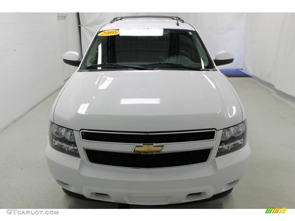 2009 Tahoe LT 4x4 - Summit White / Light Titanium photo #3