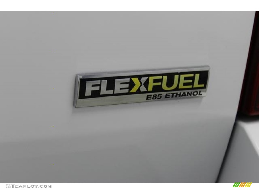 2009 Tahoe LT 4x4 - Summit White / Light Titanium photo #11