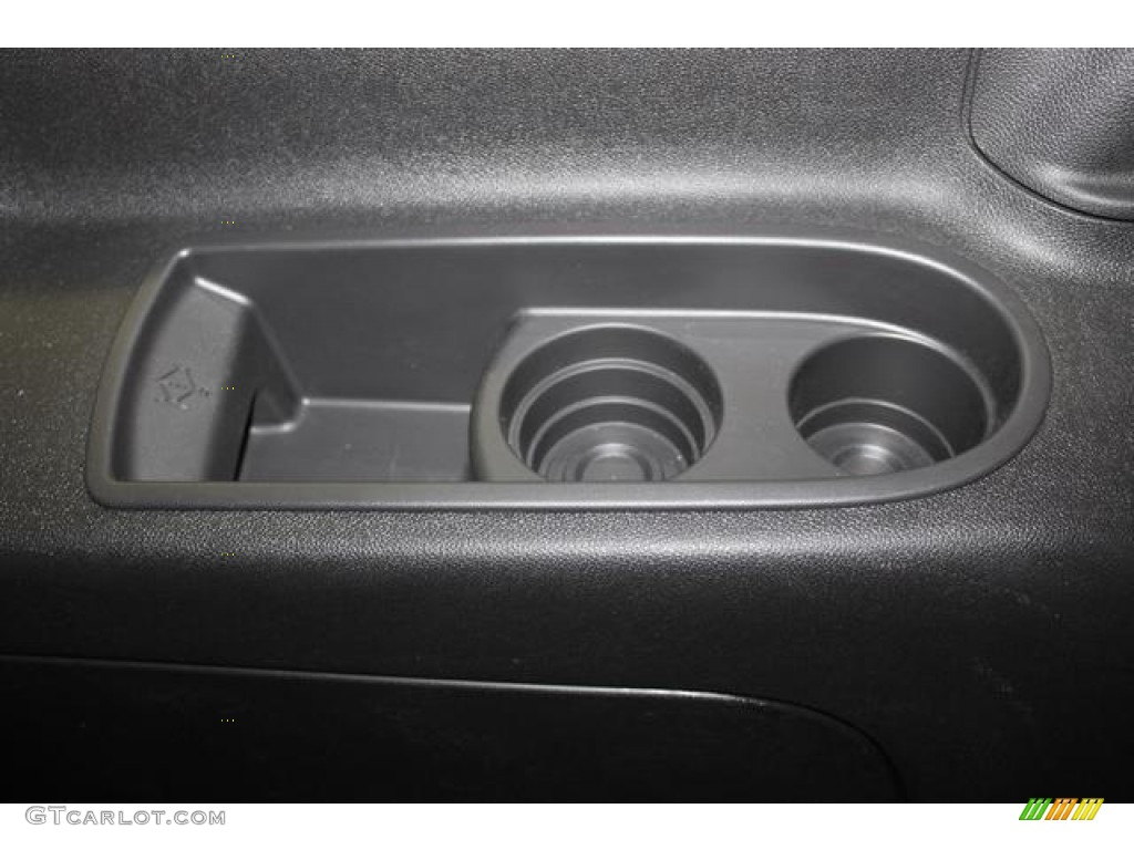 2009 Tahoe LT 4x4 - Summit White / Light Titanium photo #28