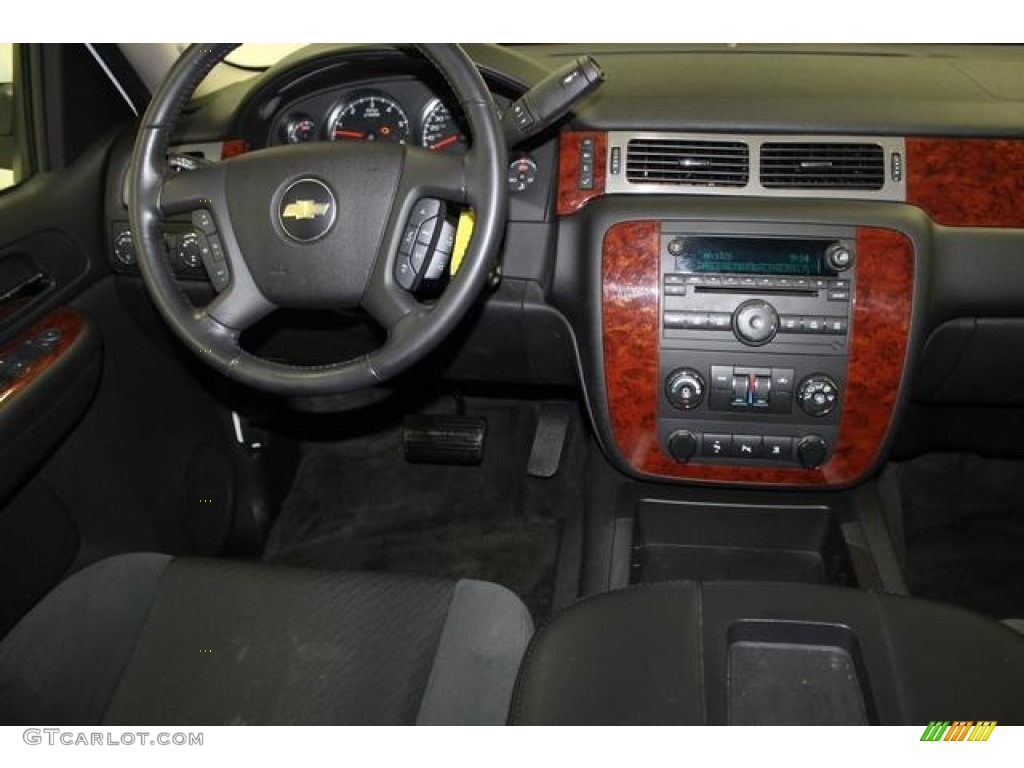 2009 Tahoe LT 4x4 - Summit White / Light Titanium photo #34