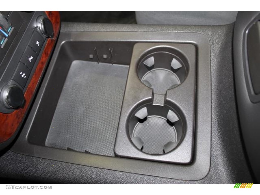 2009 Tahoe LT 4x4 - Summit White / Light Titanium photo #50