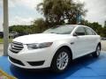 Oxford White 2015 Ford Taurus SE Exterior
