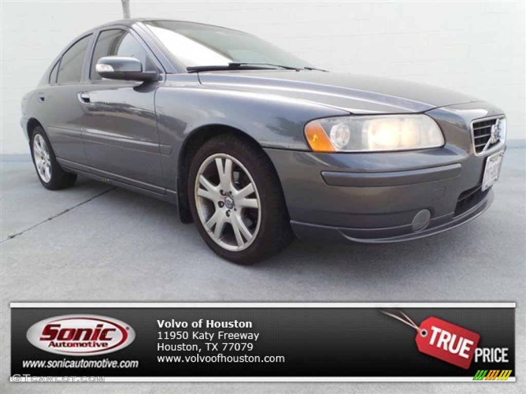 2007 S60 2.5T - Titanium Gray Metallic / Beige photo #1