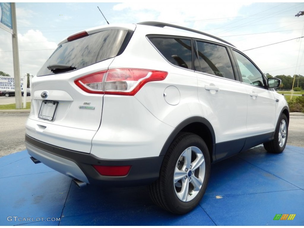 2014 Escape SE 2.0L EcoBoost - Oxford White / Medium Light Stone photo #3