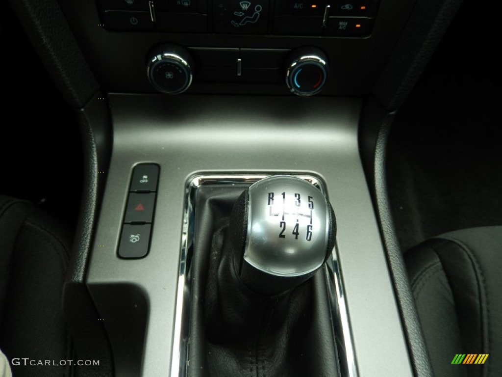 2014 Ford Mustang GT Coupe Transmission Photos